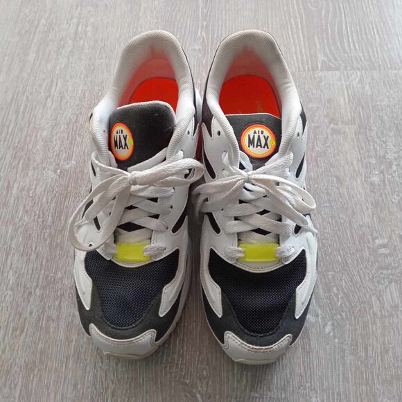 Nike Air Max 2 Light Women's 7.5 Running Shoe |  black, white, vibrant accents - Picture 4 of 8